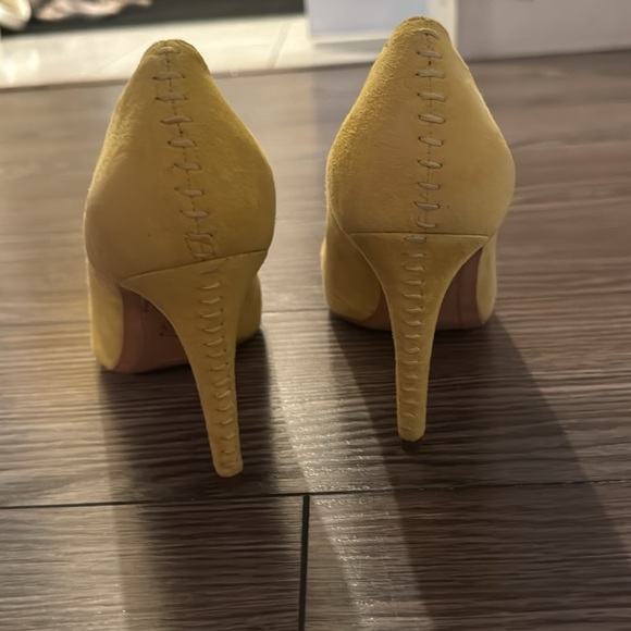 Alice & Olivia high heel suede shoes - Picture 4 of 8